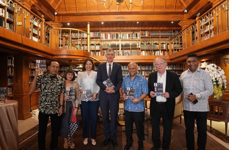 Antologi Puisi Agung Jerman Diluncurkan, Pererat Hubungan Budaya Indonesia–Jerman