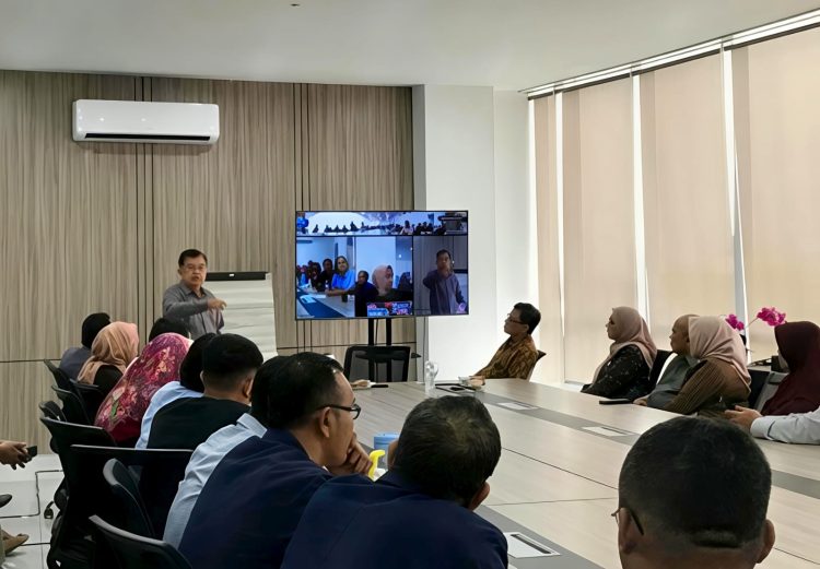 Seminar Publik Paramadina: Jusuf Kalla Ungkap Tiga Faktor Pemicu Krisis Ekonomi