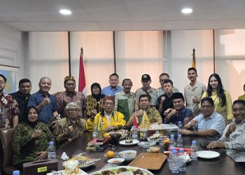Soliditas dan Gotong Royong Jadi Tradisi Kader, Balitbang Golkar Rayakan Milad Prof. Ganjar Razuni