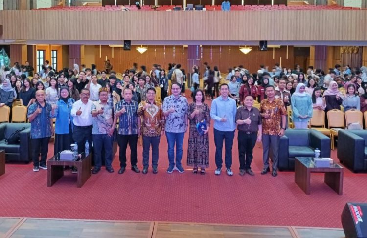 Dr. Jerry Sambuaga Berikan Kuliah Umum di UNPRI Medan Bahas Trade War dan AI untuk Indonesia