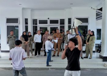 GMRN Gelar Aksi Damai di Kantor Wali Kota Padangsidimpuan, Soroti Transparansi Pengelolaan Zakat dan Keterbukaan Informasi Publik
