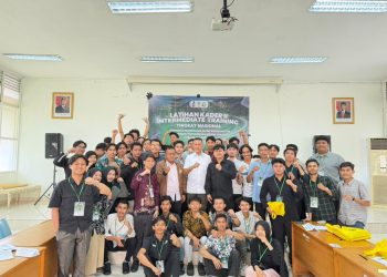 Musa Rajekshah Ajak Kader HMI Jaga Idealisme dan Persatuan Bangsa Saat Isi LK II Nasional Korkom Unj HMI Cabang Jakarta Raya
