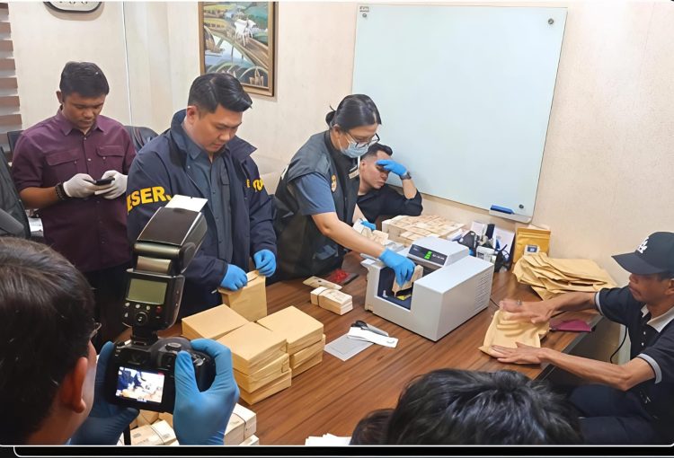 Polri Geledah Kafe dan Money Changer di Cipete, Temukan Brankas Pintu Uang Dolar AS dan Dolar Singapura