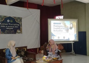 Bangun Generasi Berkarakter, SD Plus Al Huda Gelar Parenting Bersama Psikolog dan Konsultan Pendidikan