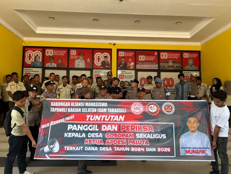 Mahasiswa Paluta Tuntut Pemeriksaan Khusus Kepala Desa Sosopan atas Penggunaan Dana Desa 2024–2025