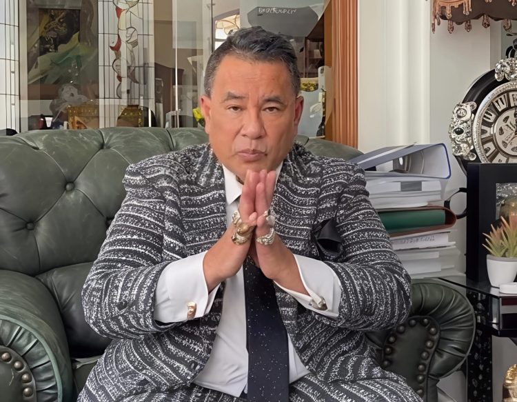 Hotman Paris Sampaikan Permohonan Maaf kepada Wartawan dan PWI, Lu Punya Otak Enggak Sih?