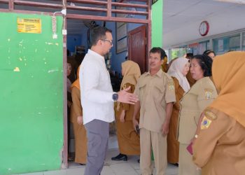Gercep ! Pastikan Hak Belajar Siswa Bupati Labusel Terjun ke SMPN 1 Kotapinang