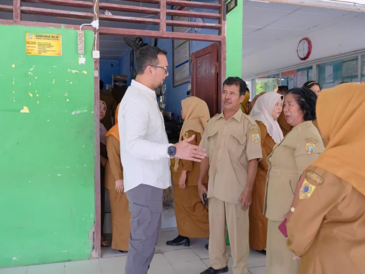 Gercep ! Pastikan Hak Belajar Siswa Bupati Labusel Terjun ke SMPN 1 Kotapinang