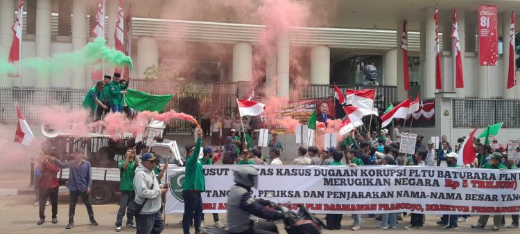 PP HIMMAH Geruduk Kejagung Desak Bongkar Dugaan Kasus yang Menyeret Febrie Adriansyah
