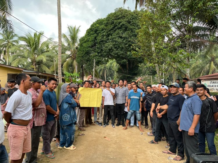 Ratusan Warga Desak PT Tindoan Bujing Tunjukkan Legalitas Lahan, Perusahaan Minta Waktu Sepekan