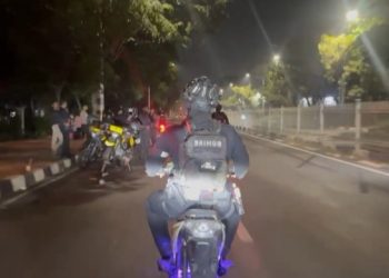 Brimob Polda Metro Jaya Bubarkan Balap Liar di Cipayung, Satu Motor Diamankan