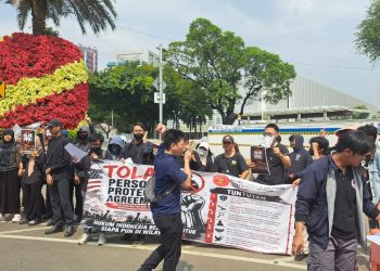 Aksi di Kedubes AS AMPEJAPI Tolak Personnel Protection Agreement