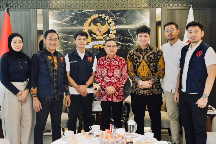 DPP GEMURA dan Dasco Bahas Transformasi Digital, AI hingga Penguatan Keamanan Siber