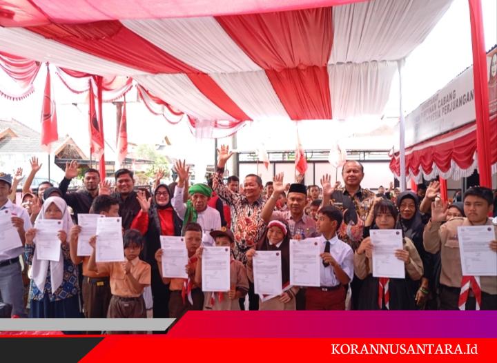 67 Siswa di Padangsidimpuan Terima Beasiswa PIP 2026, Rapidin Simbolon Serap Aspirasi Warga