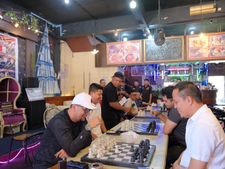 Bupati Fery Buka Catur Gembira Piala Bupati, Semarakkan HUT ke-81 RI
