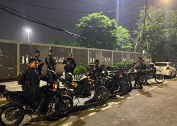 Brimob Polda Metro Jaya Patroli Jaktim, Pemuda Berkonvoi Dicek Cegah Balap Liar