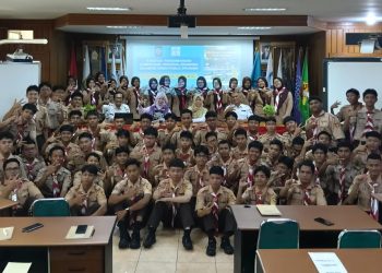 Dosen UHAMKA Nurlina Rahman Latih Public Speaking 72 Siswa SMKN 8 Jakarta, Bangun Kepercayaan Diri dan Personal Branding