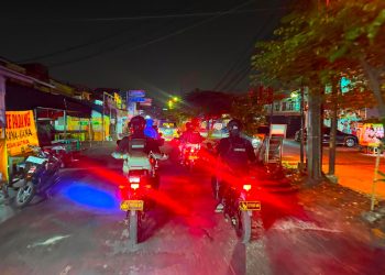 Patroli Rayonisasi Patmob 73 D Brimob Medan Satria Sasar Gangguan Kamtibmas di Wilayah Bekasi Kota