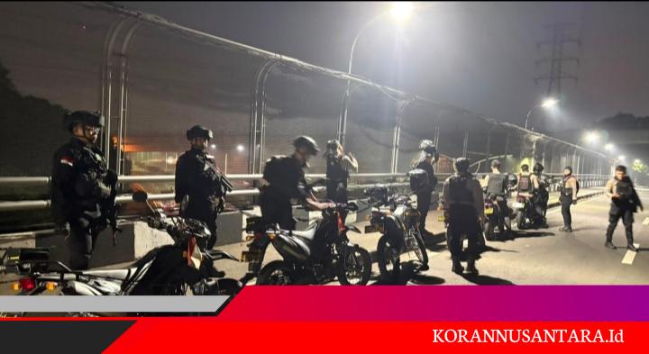 Brimob Polda Metro Jaya Bubarkan Balap Liar di TMII, Dua Remaja Diamankan