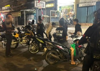 Brimob Polda Metro Jaya Bubarkan Balap Liar di Cipayung, 3 Motor Diamankan