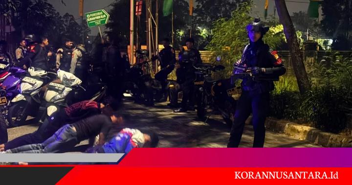 Brimob Polda Metro Jaya Bubarkan Balap Liar di Duren Sawit, 2 Motor Diamankan