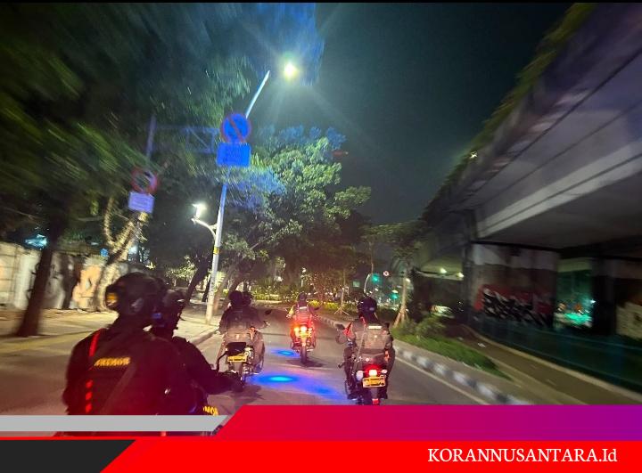 Brimob Polda Metro Jaya Amankan Pemuda Bawa 530 Butir Obat Terlarang di Tanah Abang