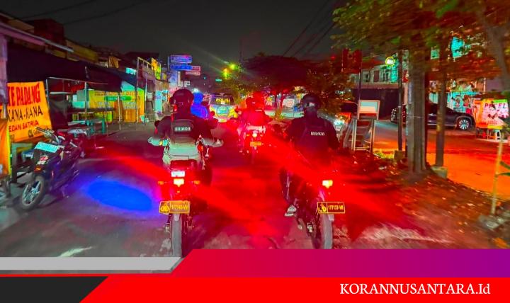 Patroli Brimob Batalyon D Pelopor Perkuat Keamanan Wilayah Kota Bekasi