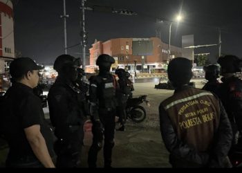 Brimob Polda Metro Jaya Patroli Malam di Bekasi, Tawuran dan Balap Liar Nihil