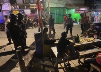 Batalyon B Pelopor SatBrimob Metro Jaya Patroli Dini Hari di Jakarta Utara, Antisipasi Tawuran Serta Tindak Kriminalitas