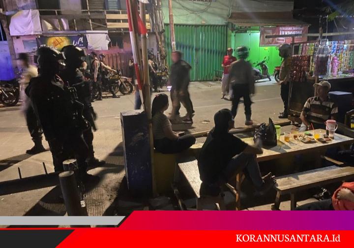 Batalyon B Pelopor SatBrimob Metro Jaya Patroli Dini Hari di Jakarta Utara, Antisipasi Tawuran Serta Tindak Kriminalitas