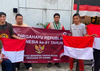Rayakan HUT ke-81 RI, KAMMI Bagikan 810 Bendera dan Perkuat Kebersamaan