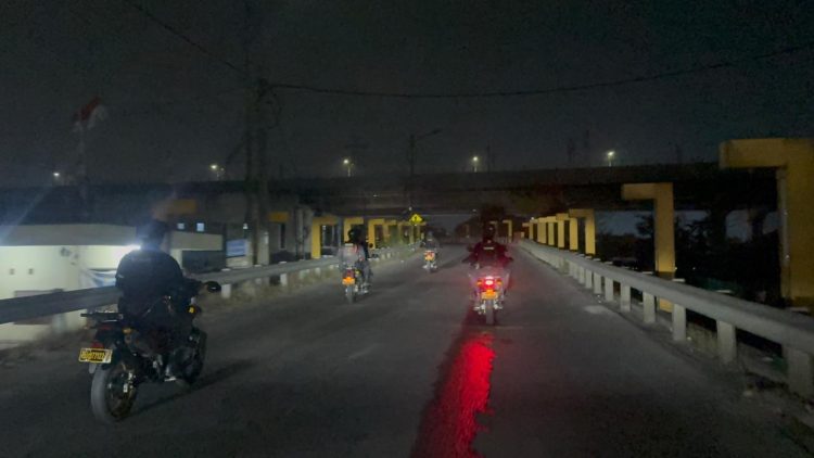 Brimob Batalyon D Pelopor Gelar Patroli KRYD di Wilayah Hukum Polres Metro Bekasi Kabupaten