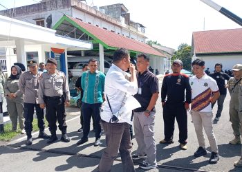 Unras di Pemko dan DPRD Padangsidimpuan Massa Aksi Desak Buka Realisasi APBD 2025
