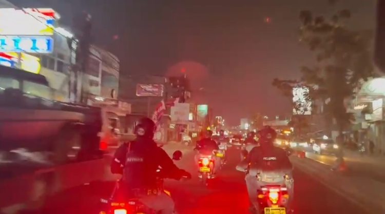 Brimob Polda Metro Jaya Patroli Malam di Tangsel, Cegah Tawuran dan Kejahatan Jalanan