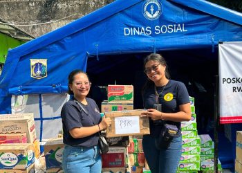 Solidaritas Pemuda Kalbar, FPKB dan Komunitas Bantu Warga Terdampak Kebakaran di Jakpus