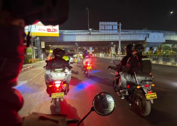 Patmob Brimob Gelar Patroli Rayonisasi, Antisipasi Tawuran dan Kejahatan Jalanan di Bekasi Kota