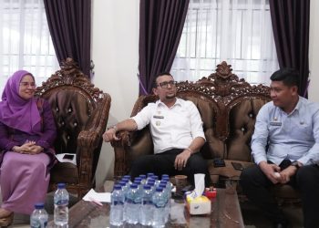Kunjungi Dua OPD, Bupati Fery Tekankan Kekompakan ASN dan Inovasi Pelayanan
