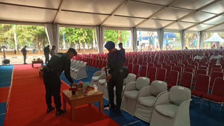 Jelang Konsolidasi Akbar FSPMI, Brimob Polda Metro Jaya Sterilisasi Kawasan MM2100 Pastikan Lokasi Aman