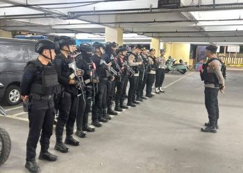 Brimob Polda Metro Jaya Jaga Kamtibmas Antisipasi Tawuran dan Kejahatan Jalanan di Jaktim