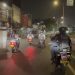 Brimob Polda Metro Jaya Amankan 2 Terduga Begal di Jaktim, Pisau hingga 5 HP Disita