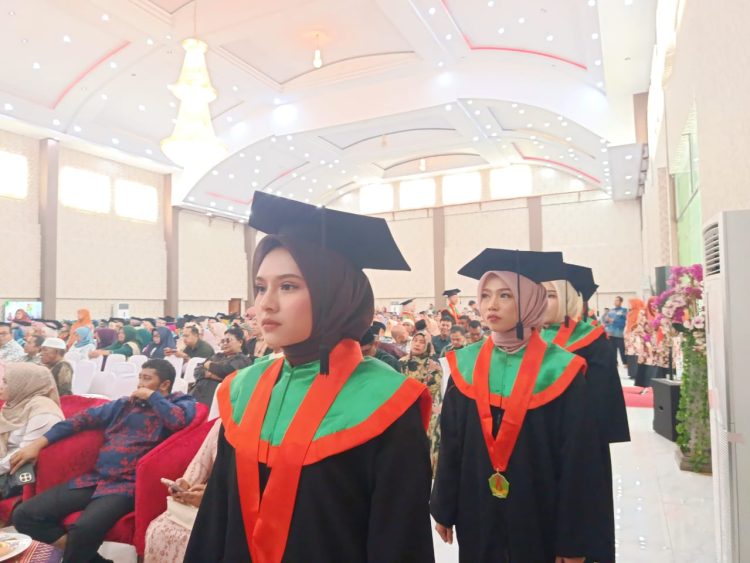 Hari Kedua Wisuda September 2026 Universitas Aufa Royhan Sebanyak 383 Wisudawan Resmi Dikukuhkan