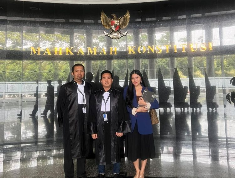 MK Kabulkan Gugatan Ng Kim Tjoa Perusahaan Dilarang Tambah Syarat Klaim Sepihak