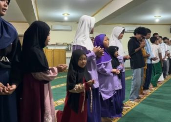 Brimob Metro Jaya Gelar Doa Bersama dan Santunan Anak Yatim