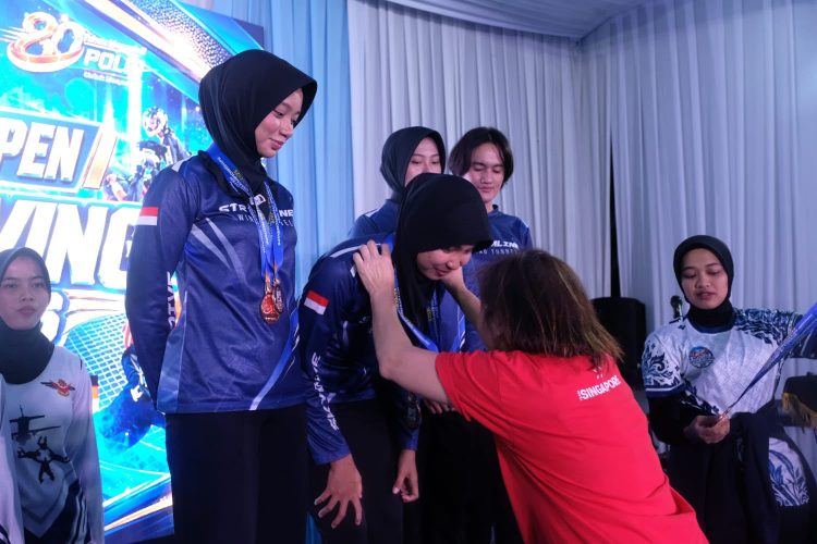 Srikandi Brimob Polda Metro Jaya Borong Podium di Kapolri Cup II Indoor Skydiving