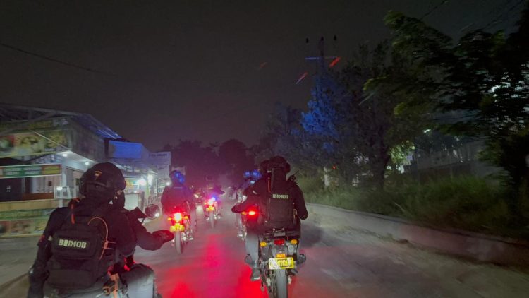 Patroli Brimob Batalyon D Pelopor Sasar Sejumlah Titik Rawan di Wilayah Kabupaten Bekasi