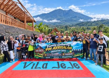 Rihlah di Sukabumi, Alumni PM Arrisalah Angkatan 2003 Bahas Wadah untuk Kemaslahatan Umat
