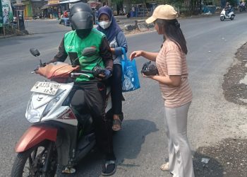 Jumat Berkah AlapAlapNews Hadir Berbagi untuk Sesama