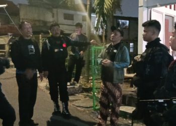 Brimob Polda Metro Jaya Patroli Dini Hari di Jakbar, Cegah Tawuran dan Kejahatan Jalanan