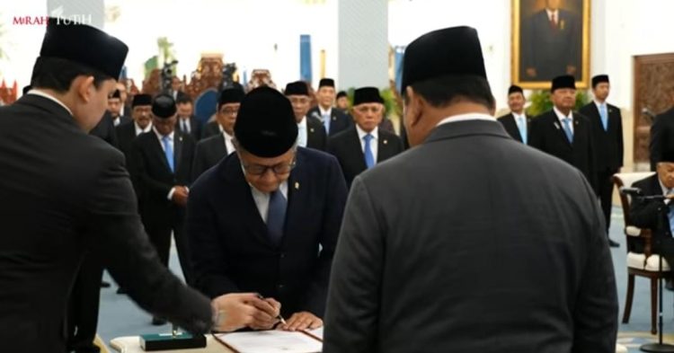 Pratikno hingga Rocky Gerung Masuk Wantimpres, Prabowo Lantik 26 Tokoh di Istana