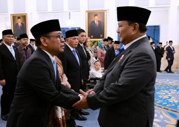Panglima TNI Hadiri Pengangkatan 26 Anggota Wantimpres di Istana Negara